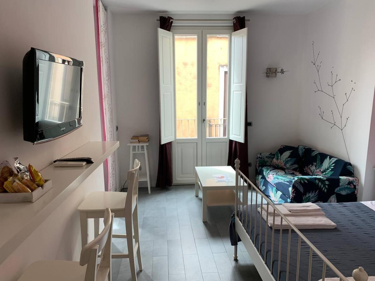 Guest House Le Sibille タオルミーナ エクステリア 写真