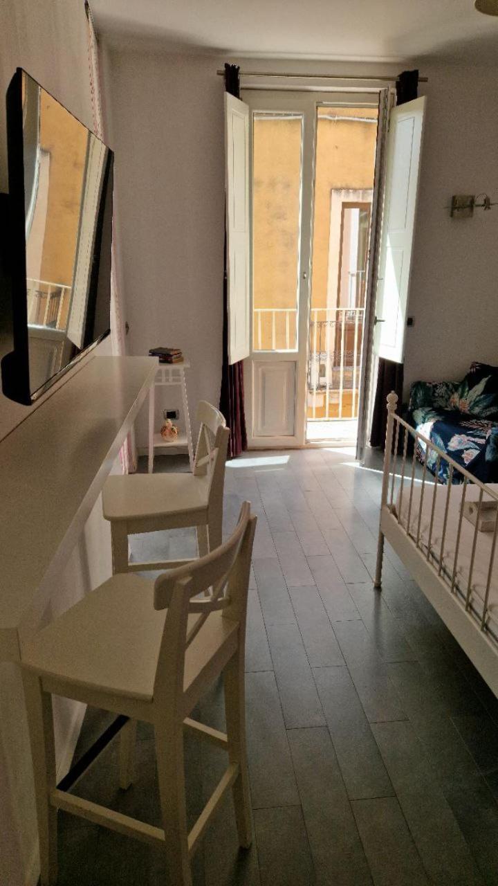 Guest House Le Sibille タオルミーナ エクステリア 写真
